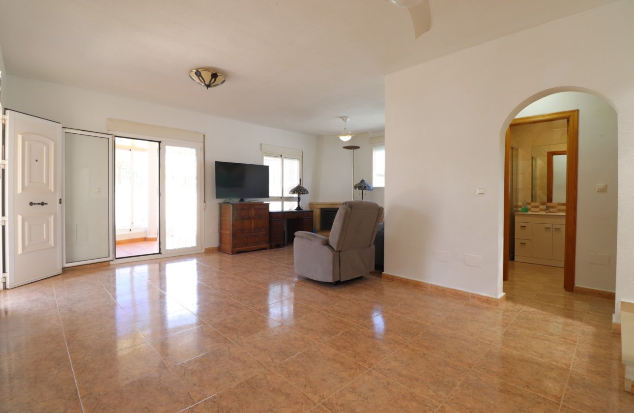 Resale - Villa - Ciudad Quesada - Atalayas