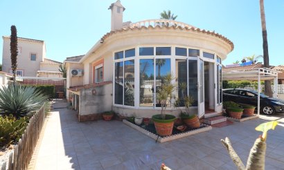 Resale - Villa - Ciudad Quesada - Atalayas