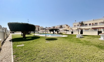 Resale - Townhouse - La Zenia