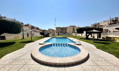 Resale - Townhouse - La Zenia