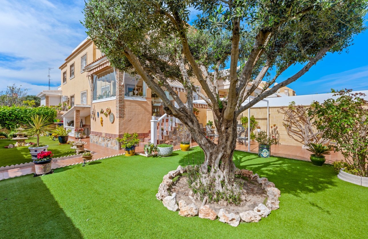 Resale - Villa - Ciudad Quesada - Rojales