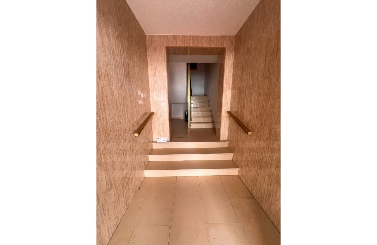 Resale - Apartment / flat - Guardamar del Segura - Playa Centro Guardamar