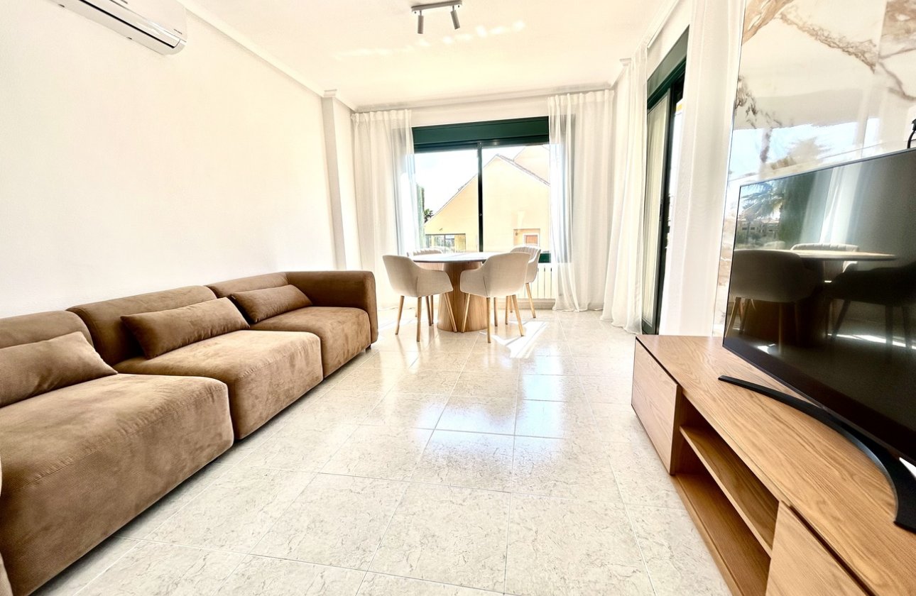 Resale - Apartment / flat - Campoamor R-5