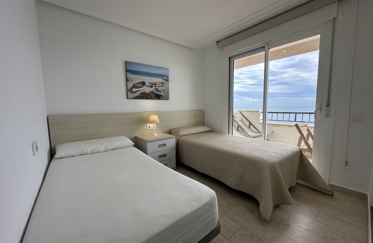 Resale - Apartment / flat - Mil Palmeras