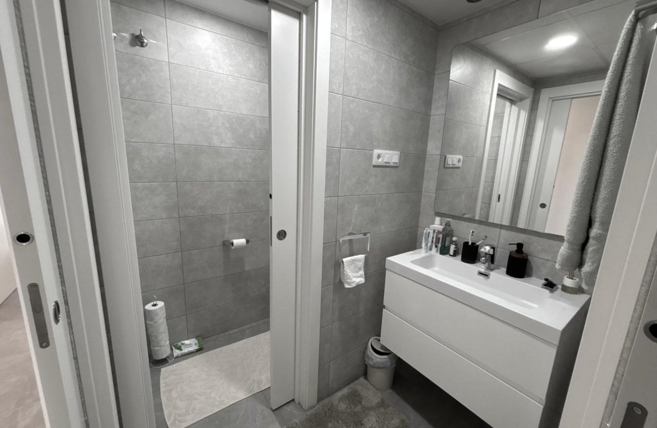 Reventa - Apartamento / piso - La Zenia