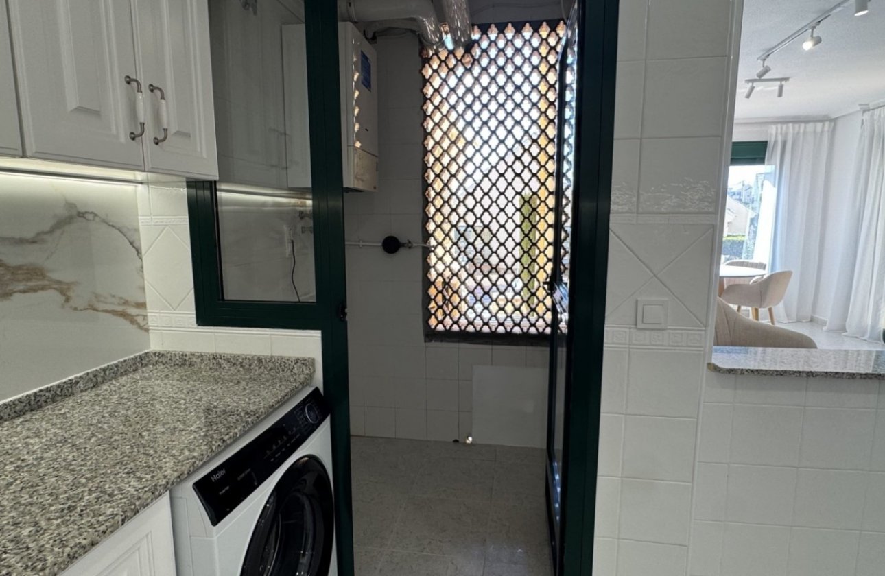 Resale - Apartment / flat - Orihuela Costa - Lomas de Campoamor