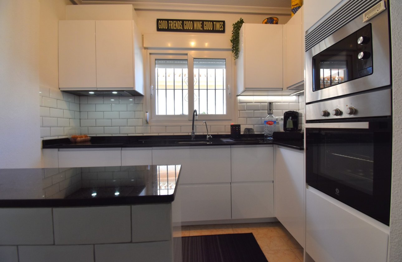 Resale - Townhouse - Orihuela Costa - Playa Flamenca