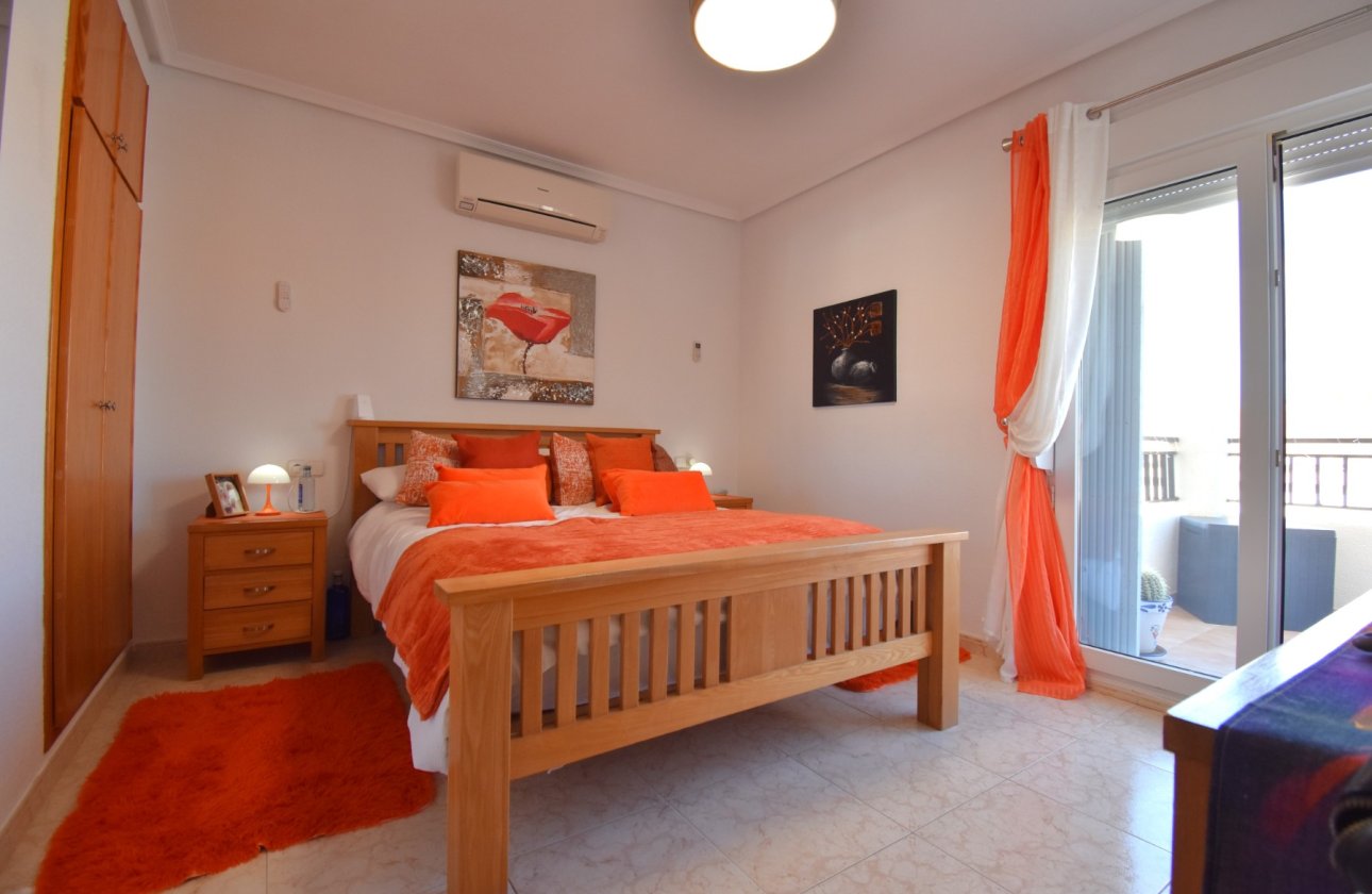 Resale - Townhouse - Orihuela Costa - Playa Flamenca