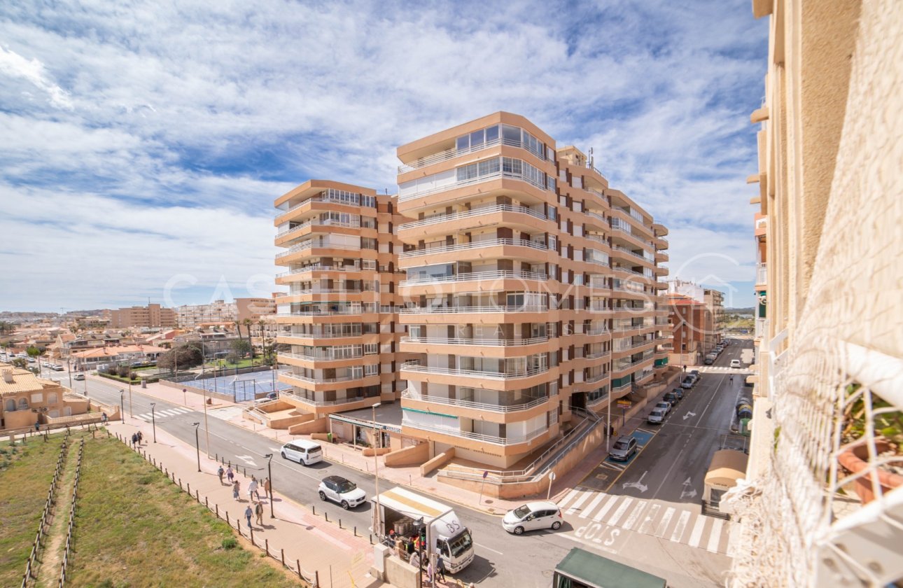 Resale - Apartment / flat - Torrevieja - La Mata