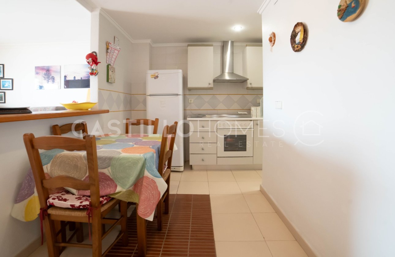 Resale - Apartment / flat - Torrevieja - La Mata