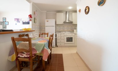 Resale - Apartment / flat - Torrevieja - La Mata