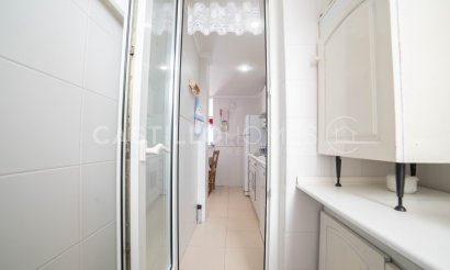 Resale - Apartment / flat - Torrevieja - La Mata