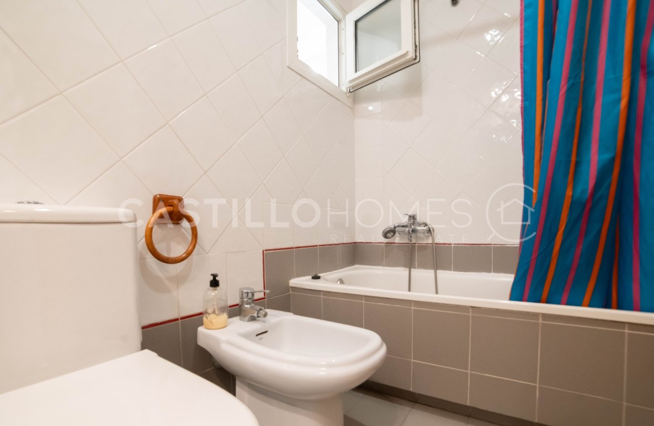 Resale - Apartment / flat - Torrevieja - La Mata