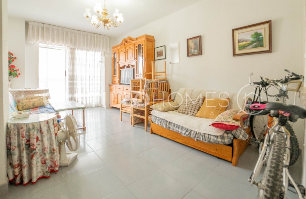 Resale - Apartment / flat - Torrevieja - Punta Prima