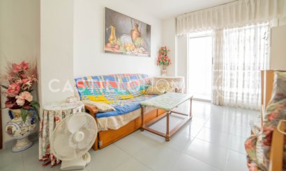 Resale - Apartment / flat - Torrevieja - Punta Prima