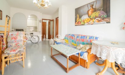 Resale - Apartment / flat - Torrevieja - Punta Prima