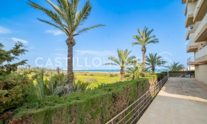 Resale - Apartment / flat - Torrevieja - Punta Prima