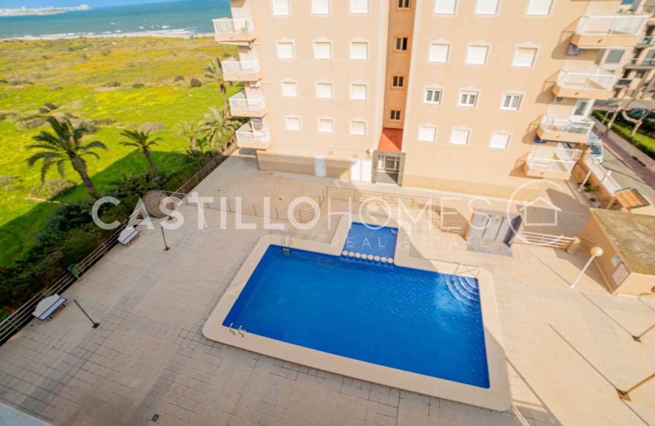 Resale - Apartment / flat - Torrevieja - Punta Prima