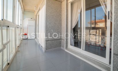 Resale - Apartment / flat - Torrevieja - Punta Prima
