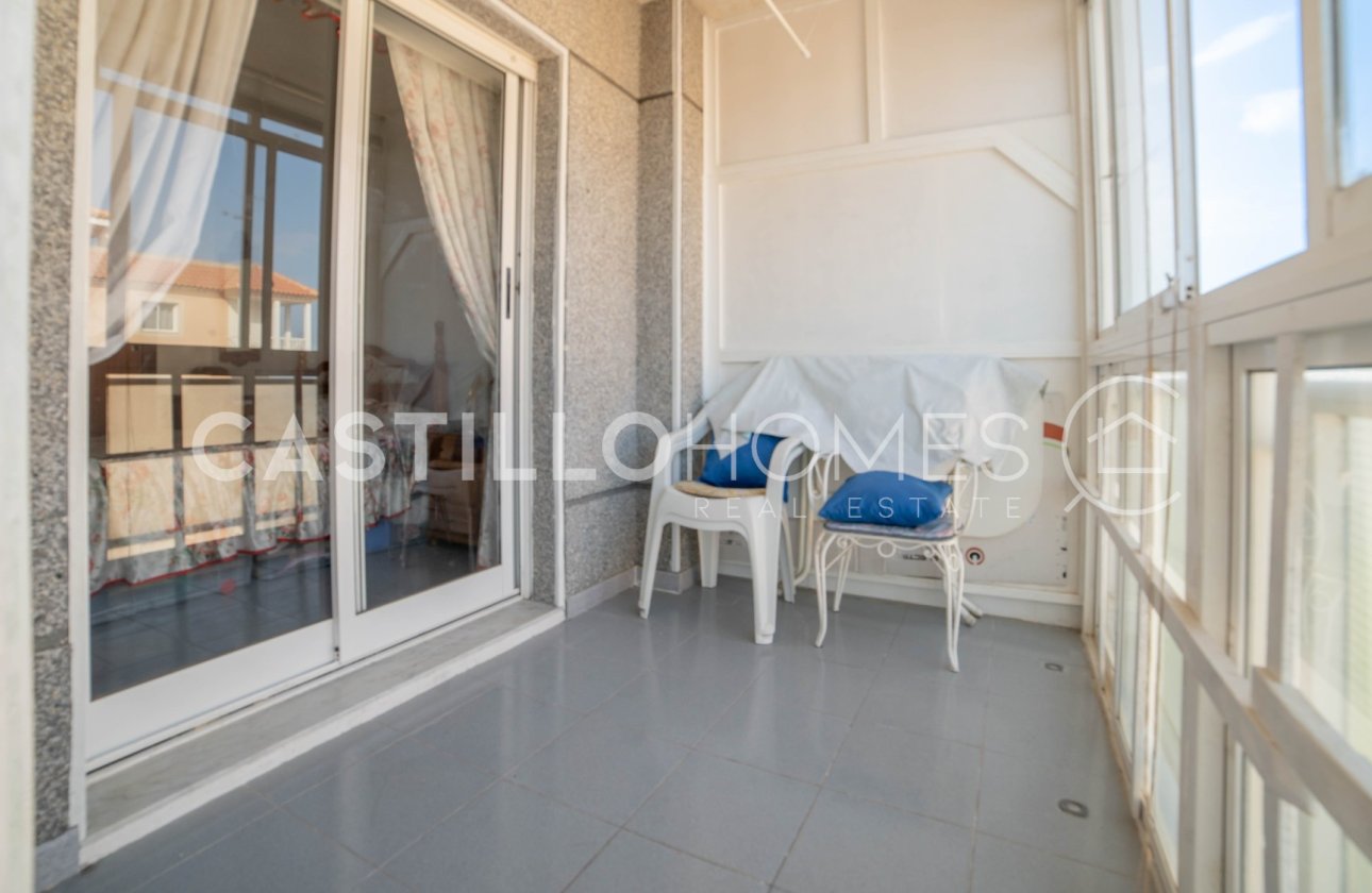Resale - Apartment / flat - Torrevieja - Punta Prima