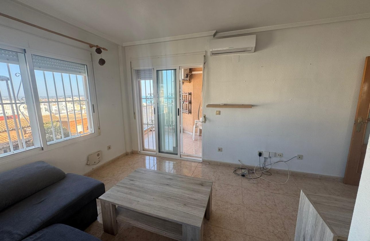 Resale - Apartment / flat - Torrevieja - La Mata