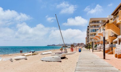 Resale - Apartment / flat - Torrevieja - La Mata