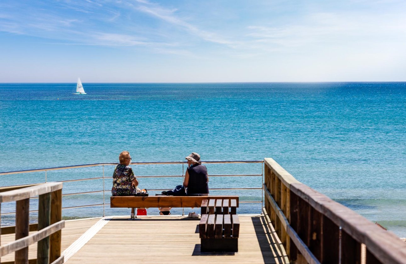 Resale - Apartment / flat - Torrevieja - La Mata