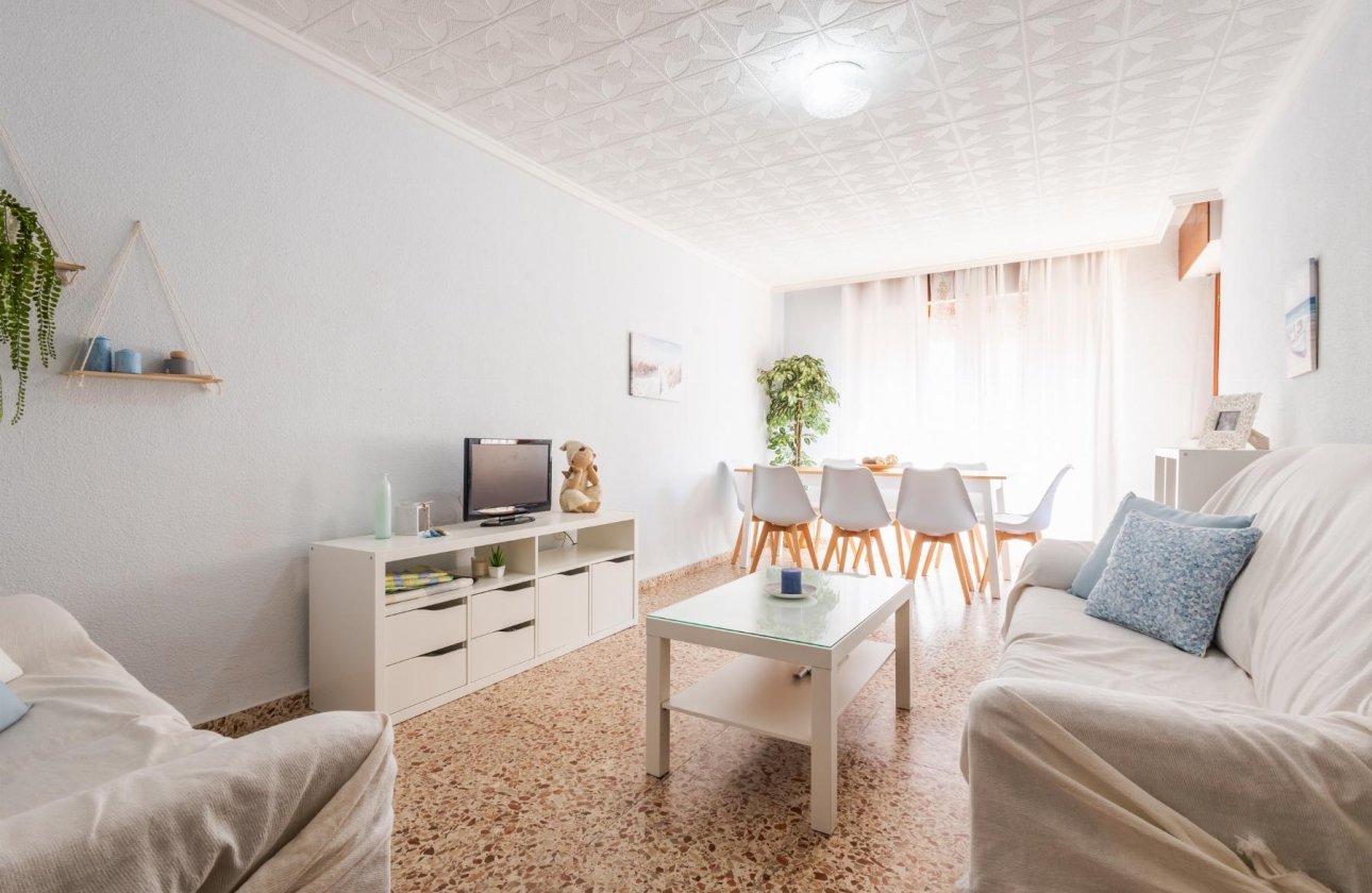 Resale - Apartment / flat - Torrevieja - playa de los naufragos