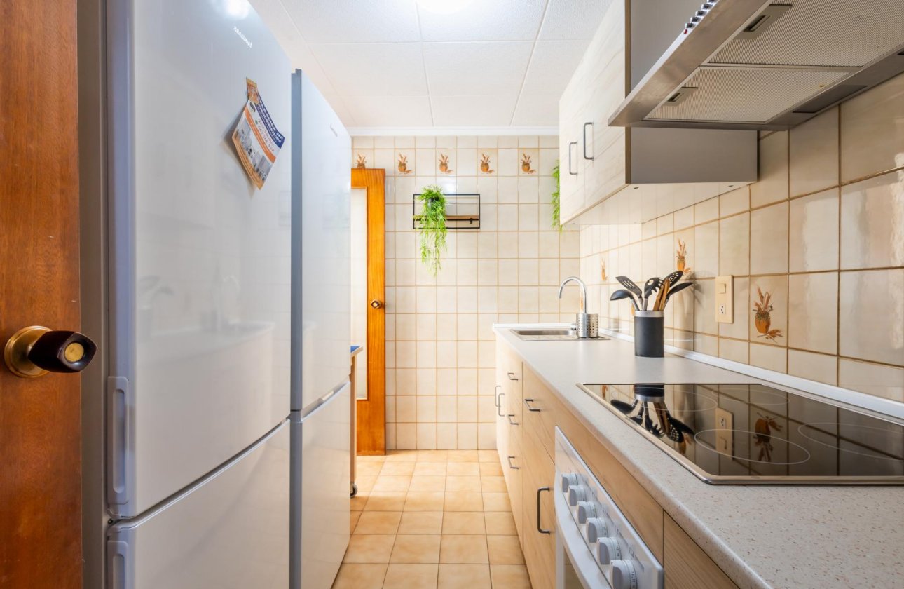 Resale - Apartment / flat - Torrevieja - playa de los naufragos