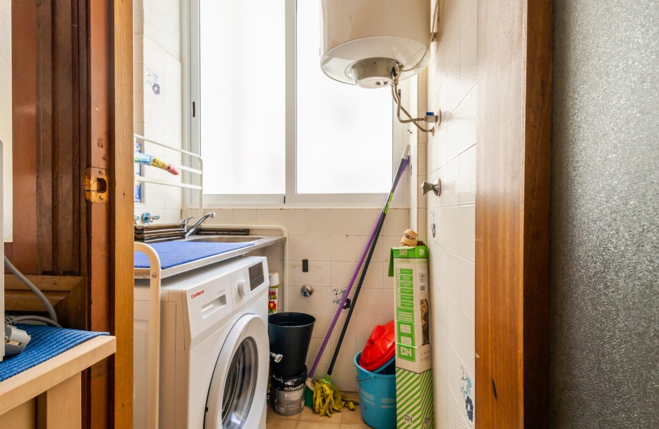 Resale - Apartment / flat - Torrevieja - playa de los naufragos