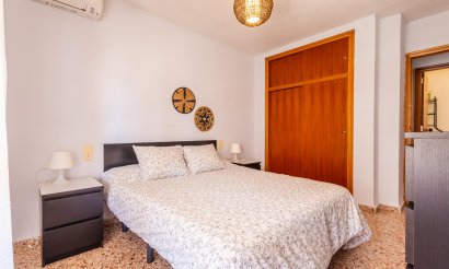 Resale - Apartment / flat - Torrevieja - playa de los naufragos