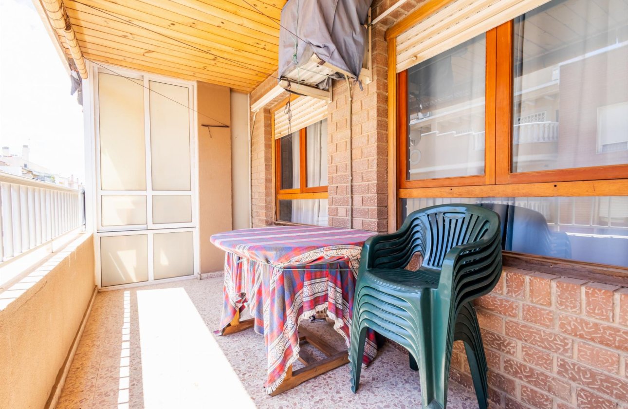 Resale - Apartment / flat - Torrevieja - playa de los naufragos