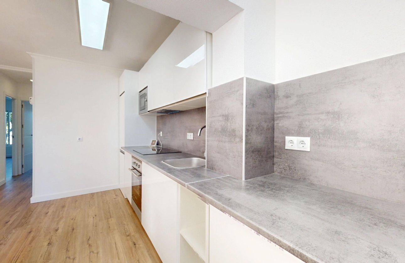 Resale - Apartment / flat - Orihuela Costa - Villamartin