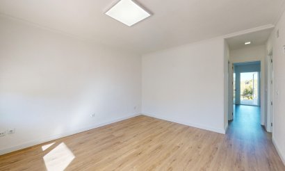 Resale - Apartment / flat - Orihuela Costa - Villamartin