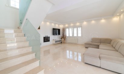 Resale - Villa - Orihuela Costa - La Zenia