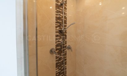 Resale - Villa - Orihuela Costa - La Zenia