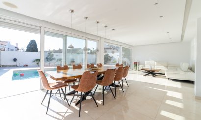 Resale - Villa - Orihuela Costa - La Zenia