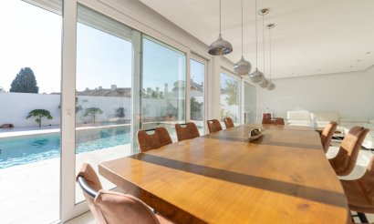 Resale - Villa - Orihuela Costa - La Zenia