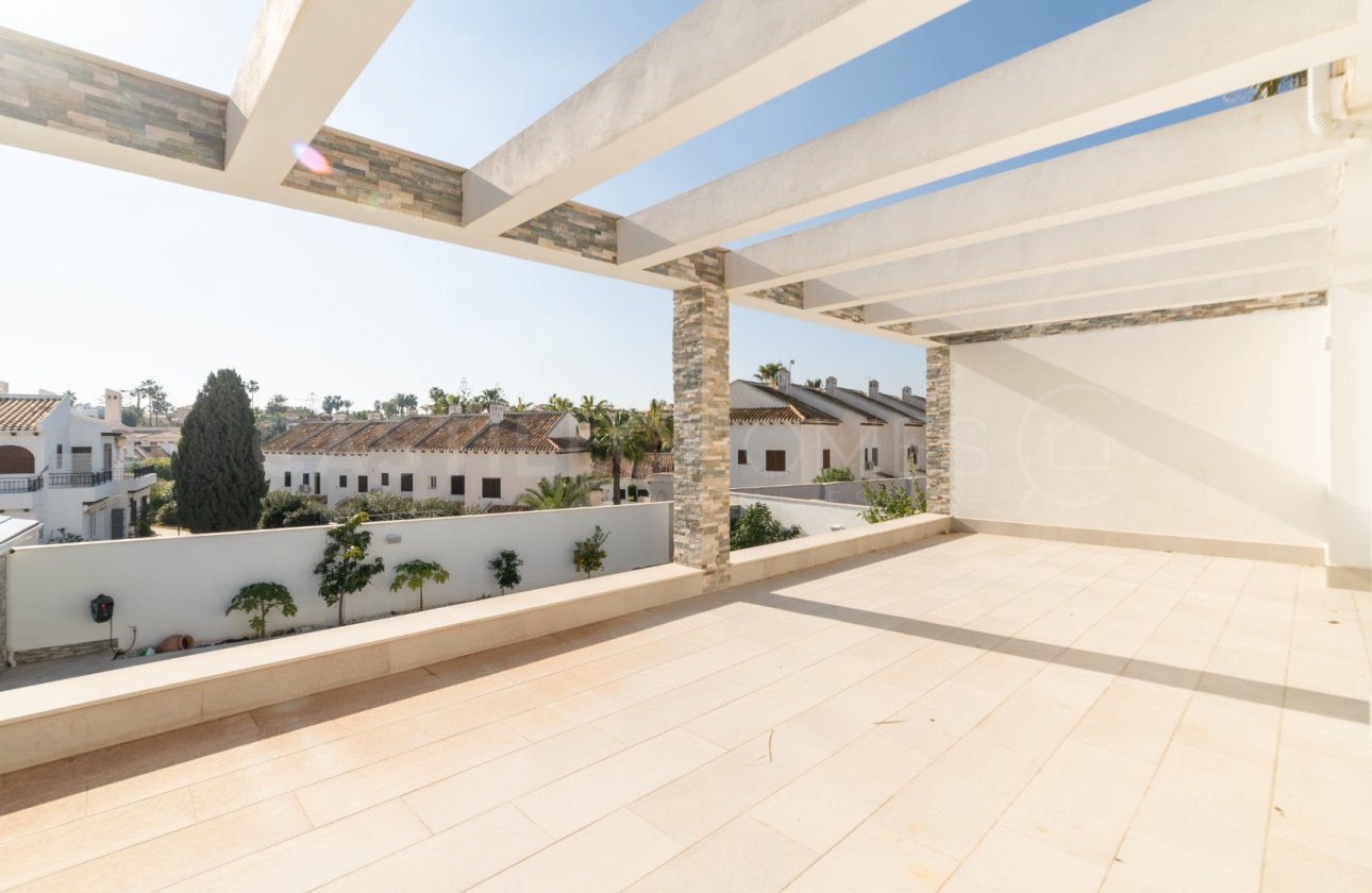 Resale - Villa - Orihuela Costa - La Zenia