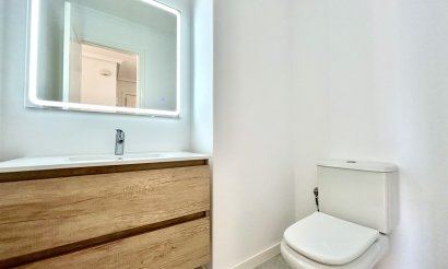 Resale - Apartment / flat - Campoamor R-5