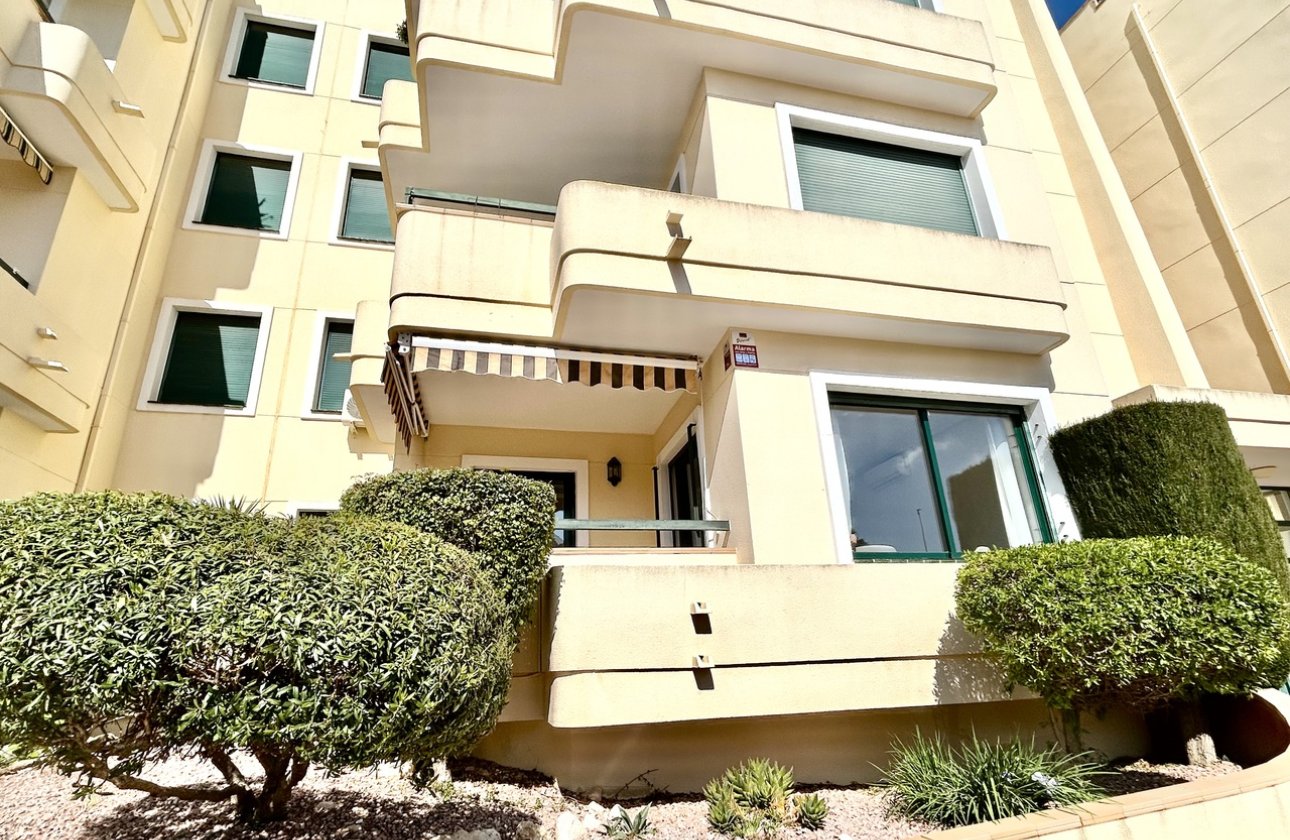 Resale - Apartment / flat - Campoamor R-5