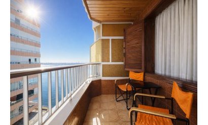 Resale - Apartment / flat - Torrevieja - Playa del Acequión