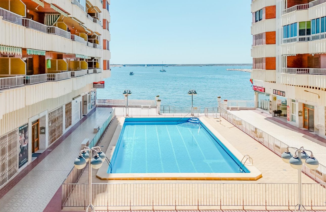 Reventa - Apartamento / piso - Torrevieja - Playa del Acequión