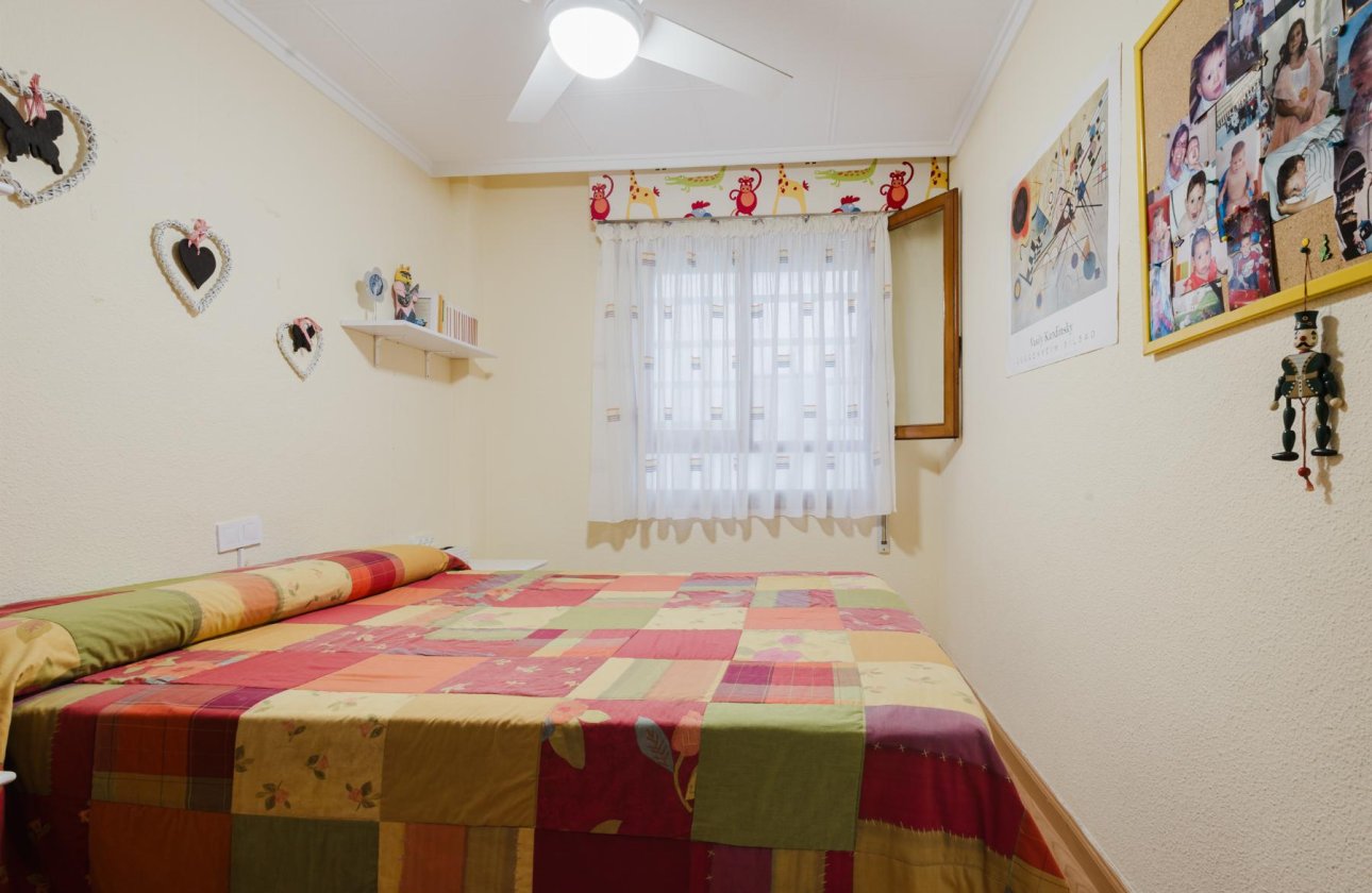 Reventa - Apartamento / piso - Torrevieja - Playa del Acequión