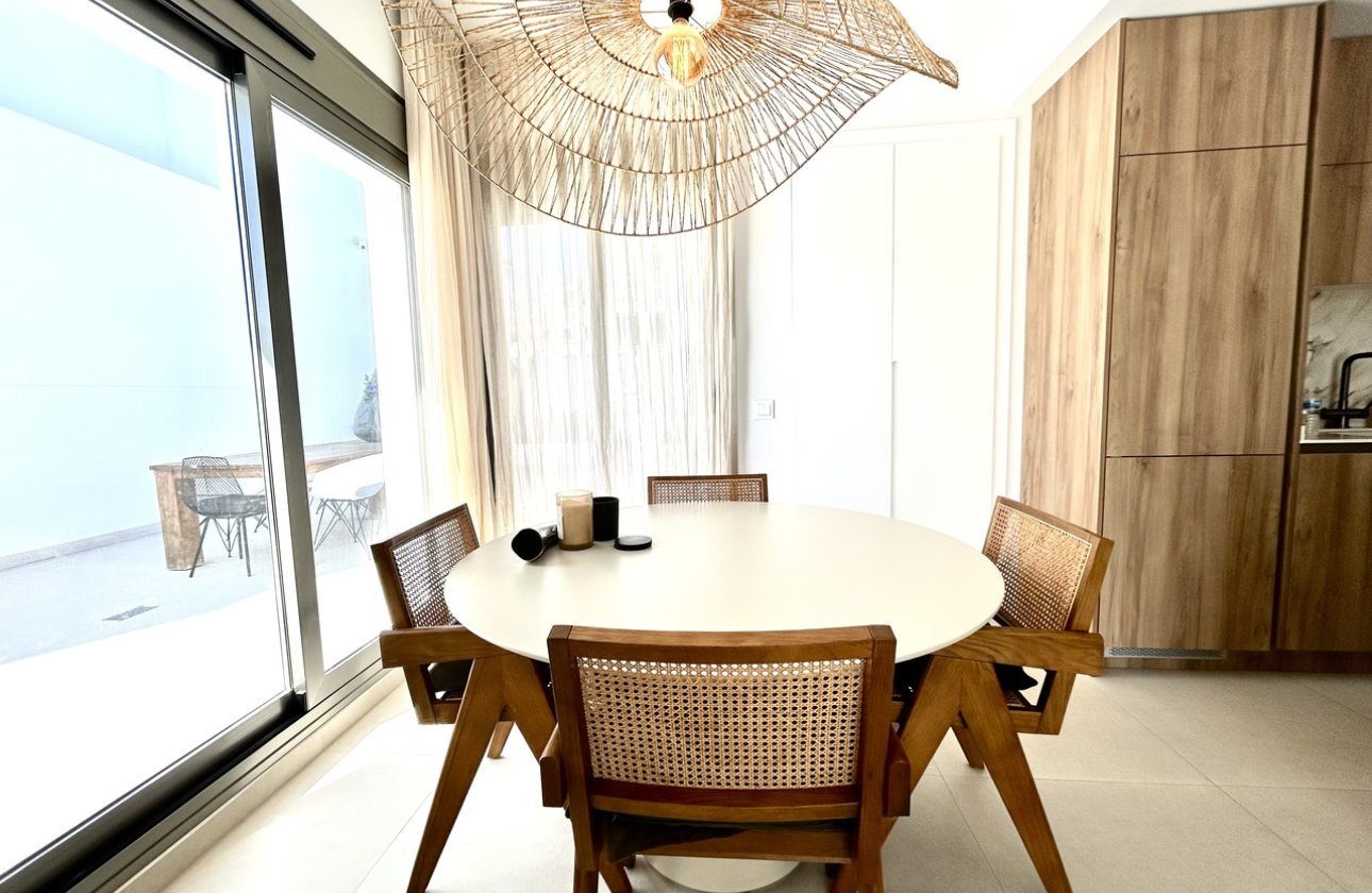 Revente - Villa - San Miguel de Salinas