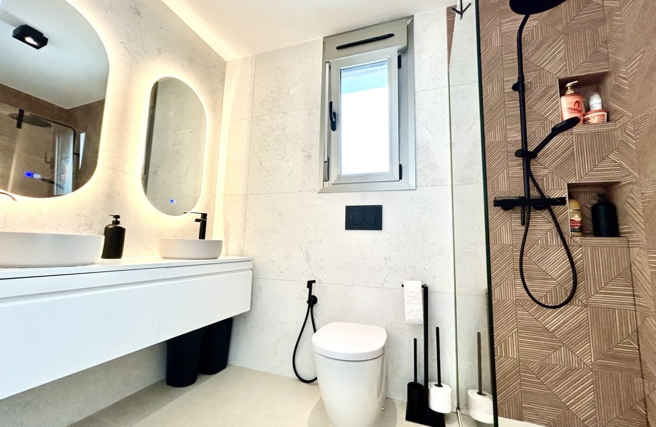 Revente - Villa - San Miguel de Salinas