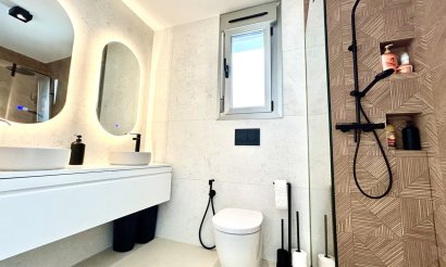 Revente - Villa - San Miguel de Salinas