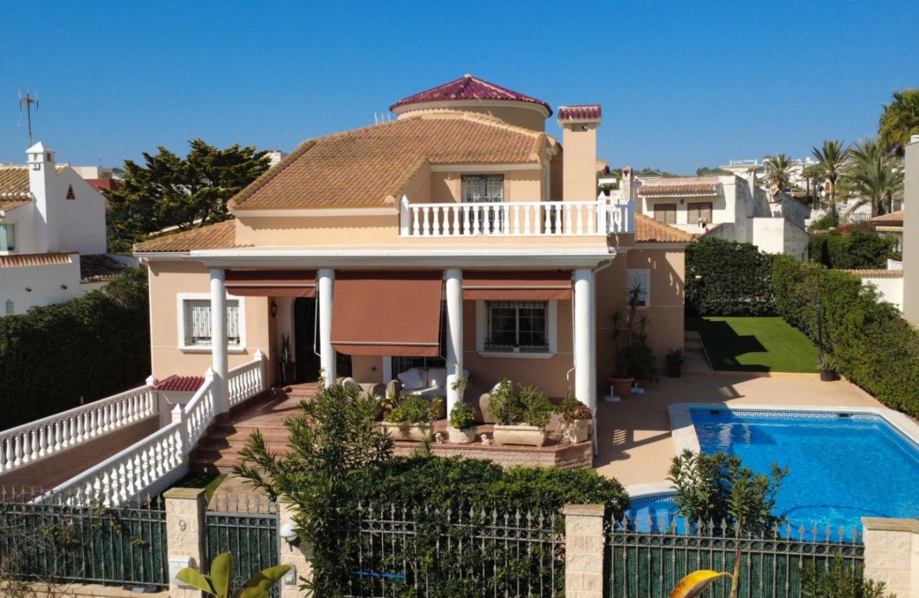 Reventa - Villa - Torrevieja - Torrelamata - La Mata