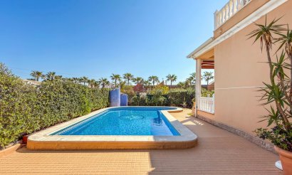 Reventa - Villa - Torrevieja - Torrelamata - La Mata