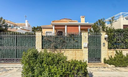 Reventa - Villa - Torrevieja - Torrelamata - La Mata